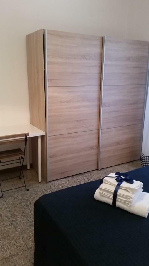 In Vacanza Da Marinella Albenga Bagian luar foto